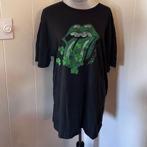 NWT St. Patrick’s Day Rolling Stones T-Shirt, S/M